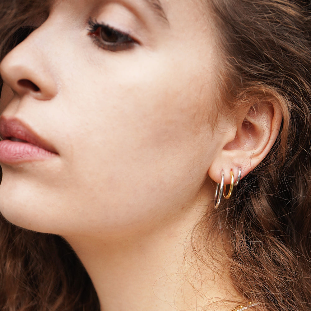 Classic Hoops M