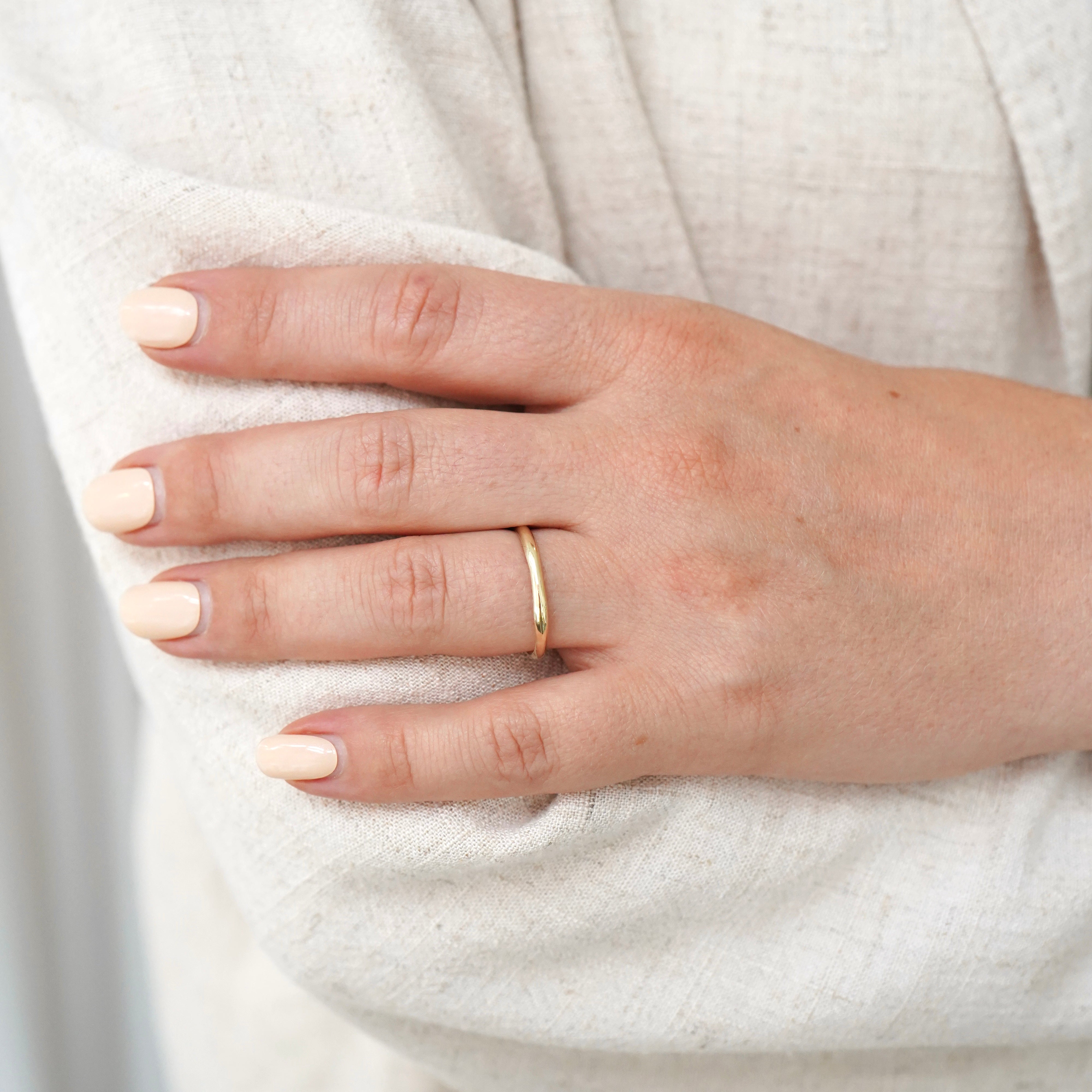 Curvy Ring