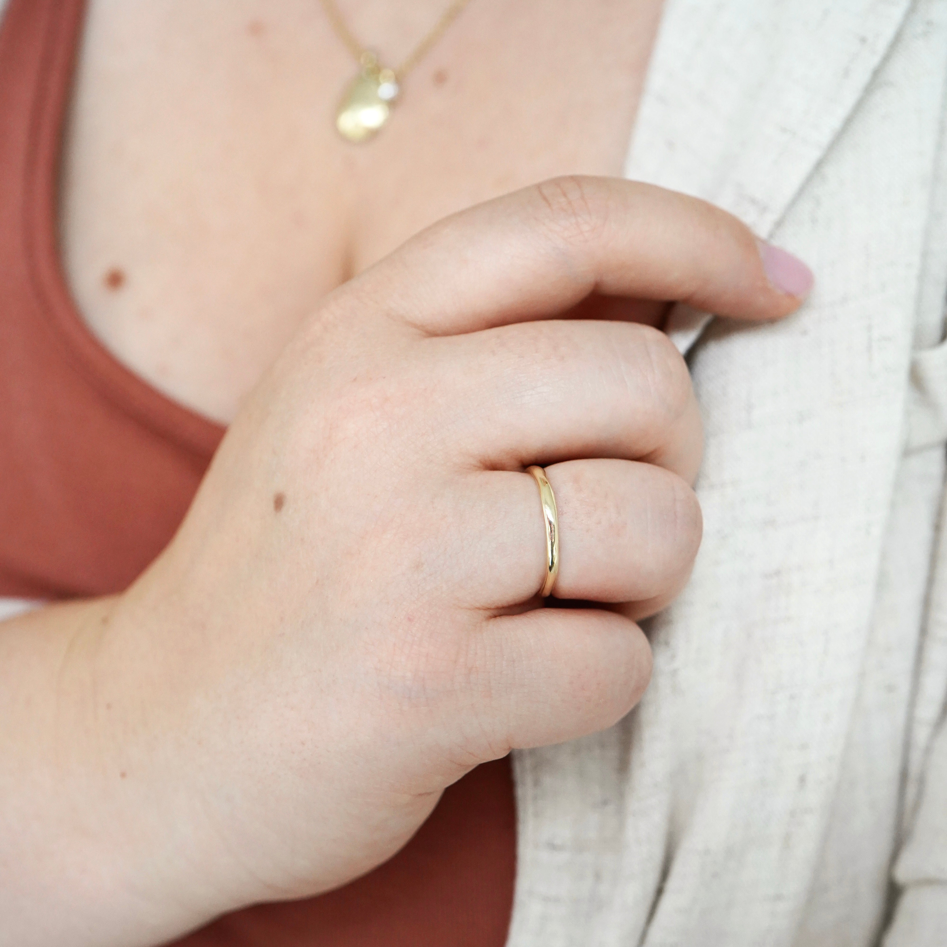 Curvy Ring