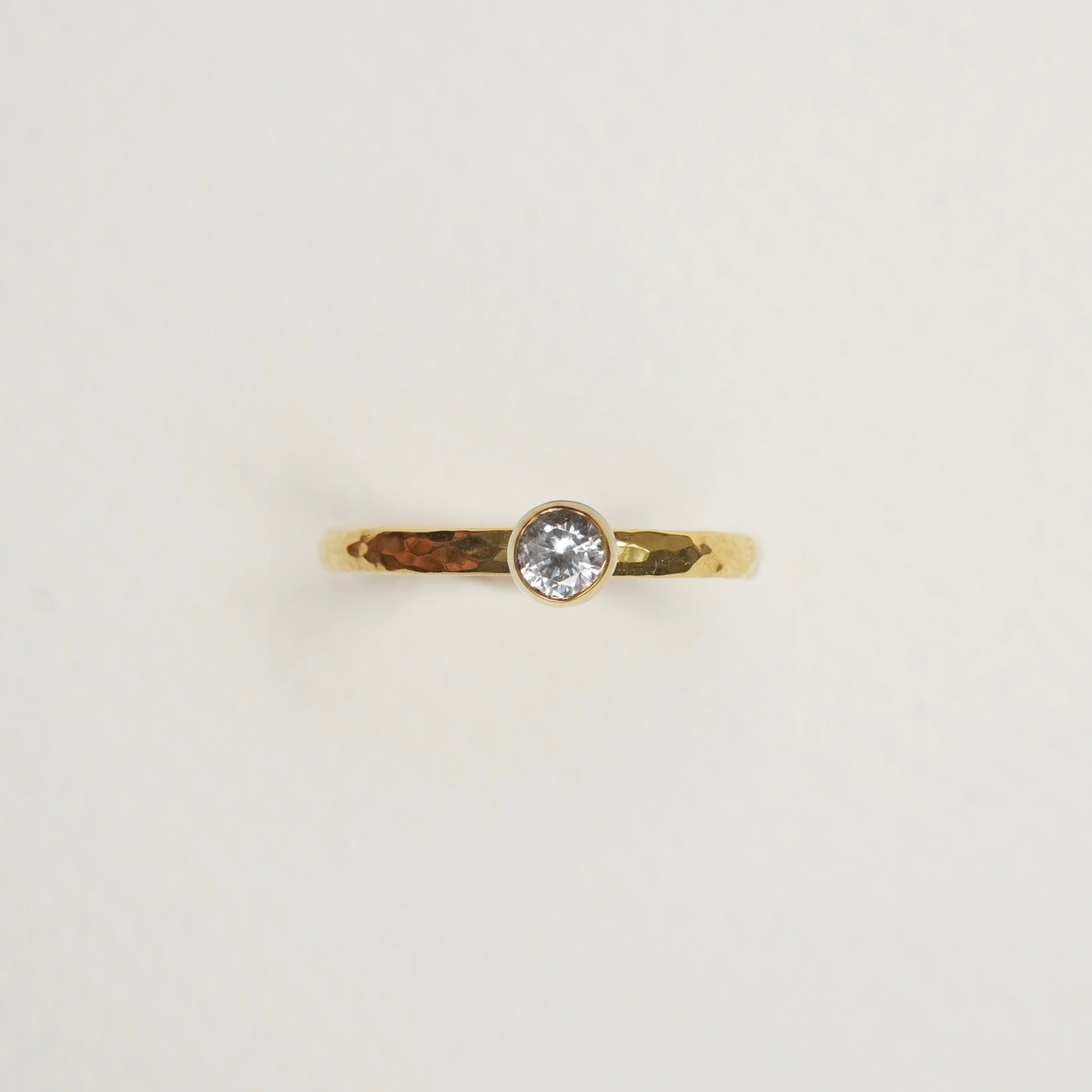 Verlobungsring-Baukasten Gelbgold – 4mm Zarge