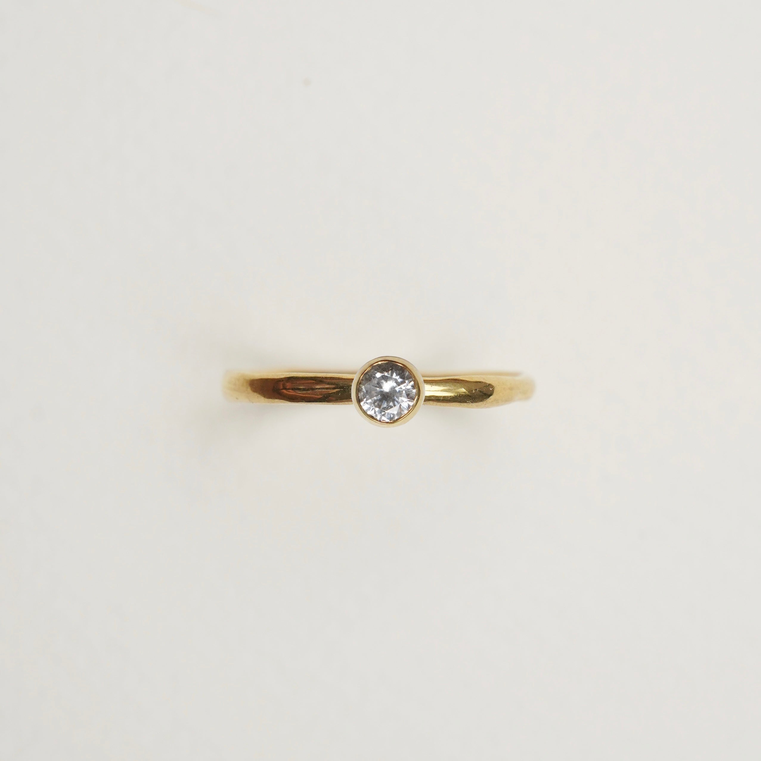 Verlobungsring-Baukasten Gelbgold – 4mm Zarge